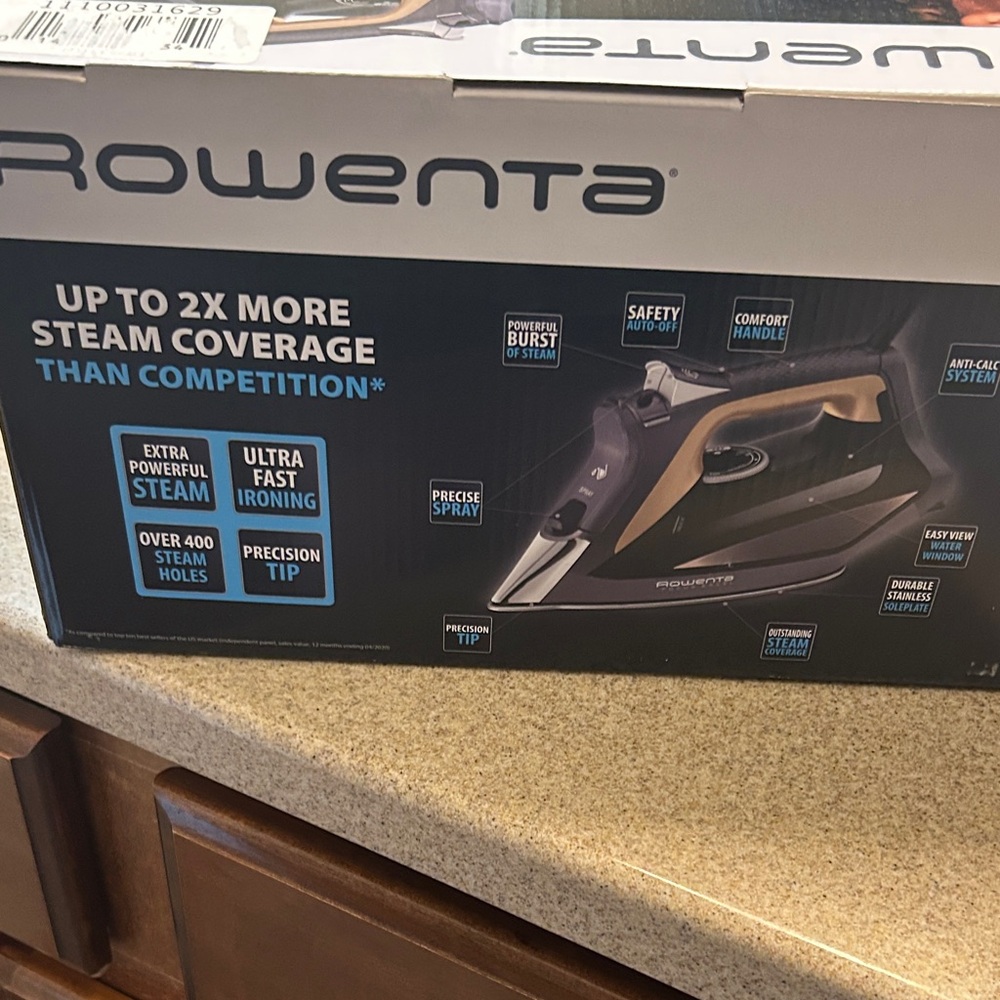Rowenta Black and Gold Steam Iron